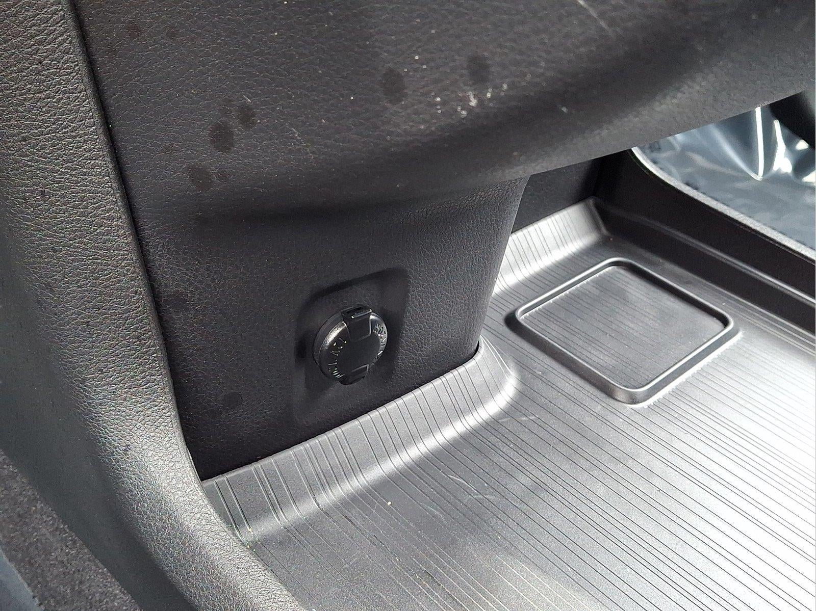 2025 Toyota Sienna Platinum 7-Passenger