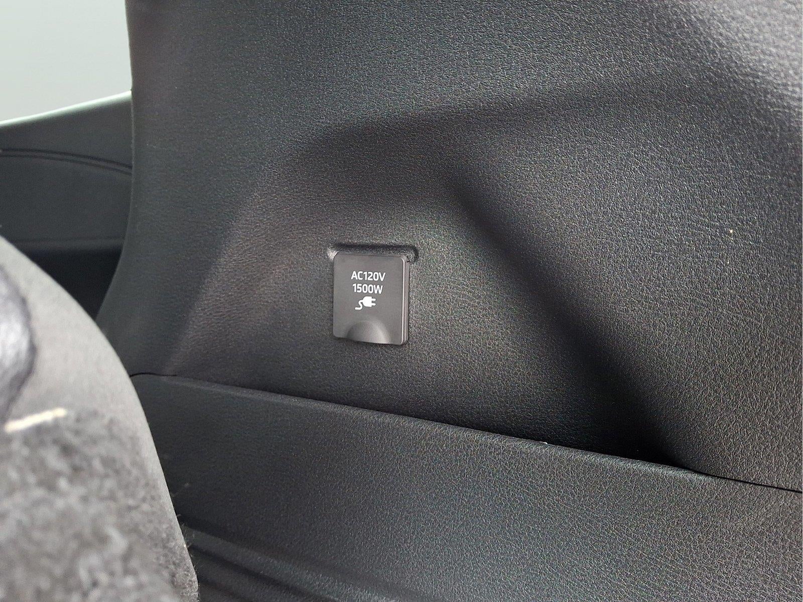 2025 Toyota Sienna Platinum 7-Passenger