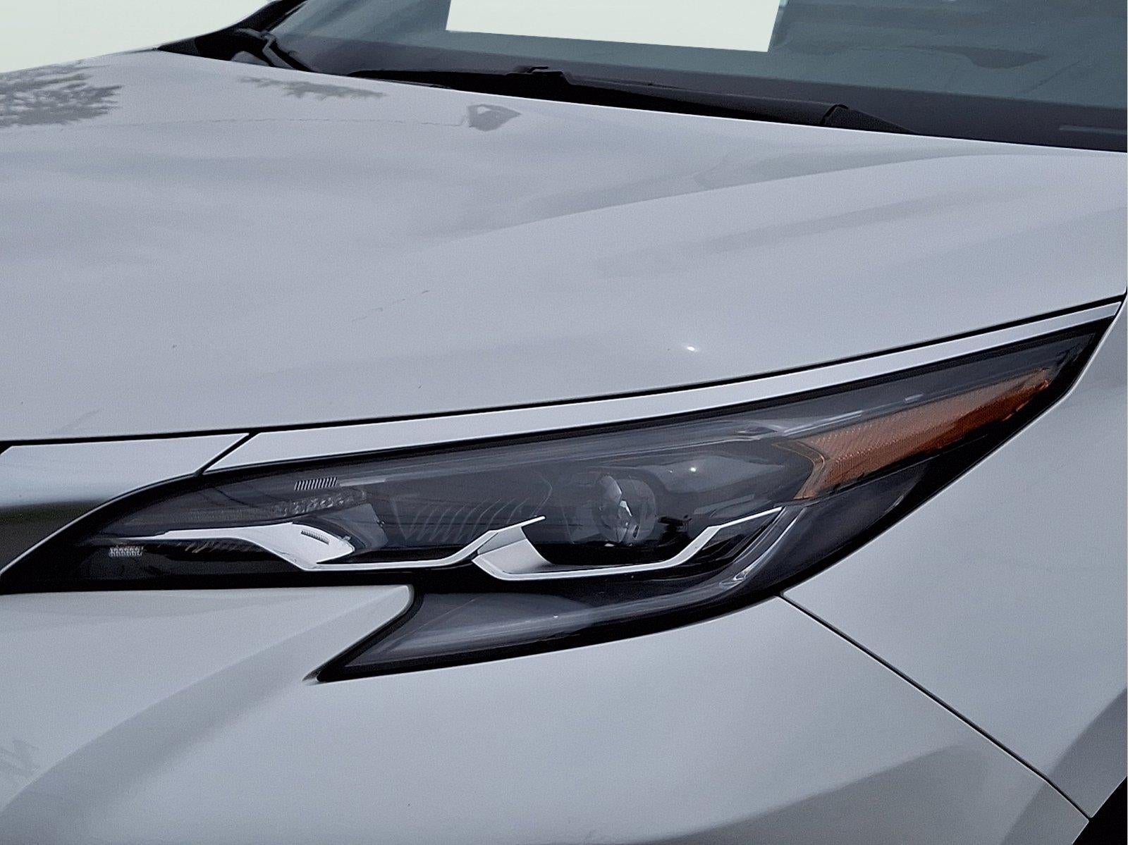 2025 Toyota Sienna Platinum 7-Passenger