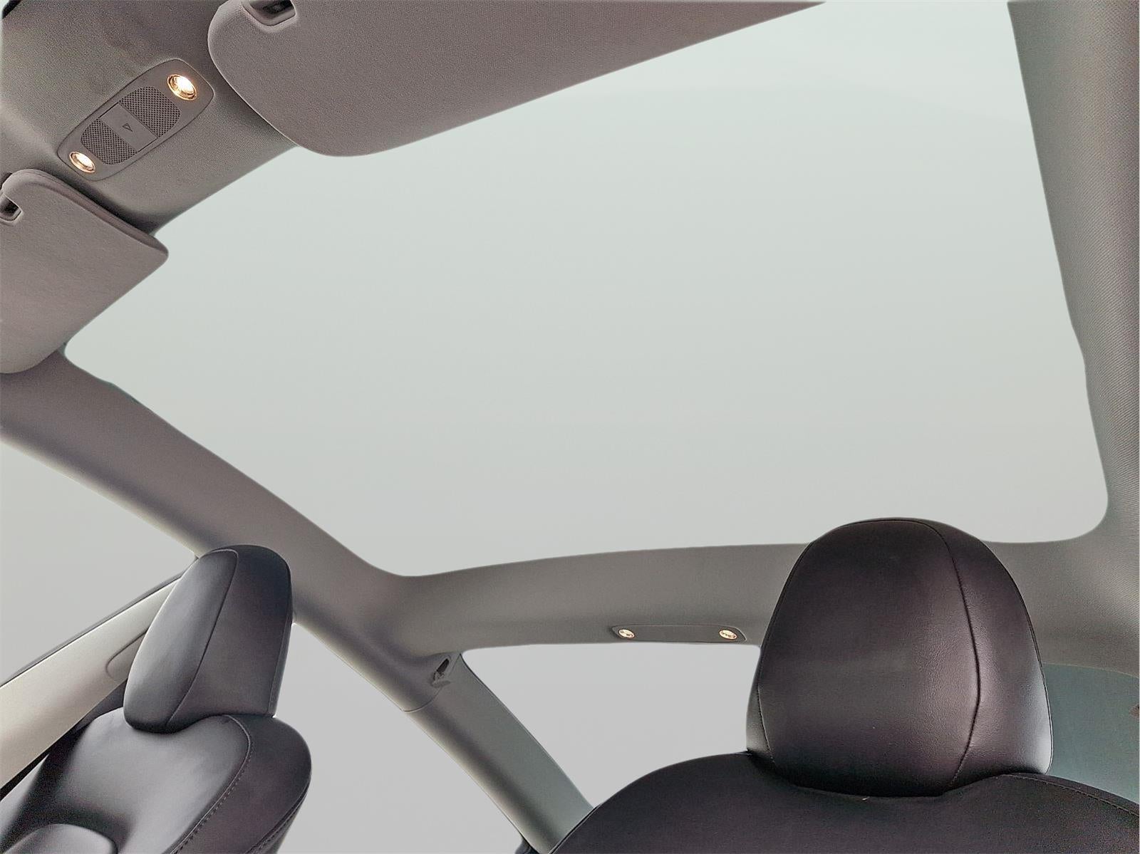 2023 Tesla Model 3 RWD