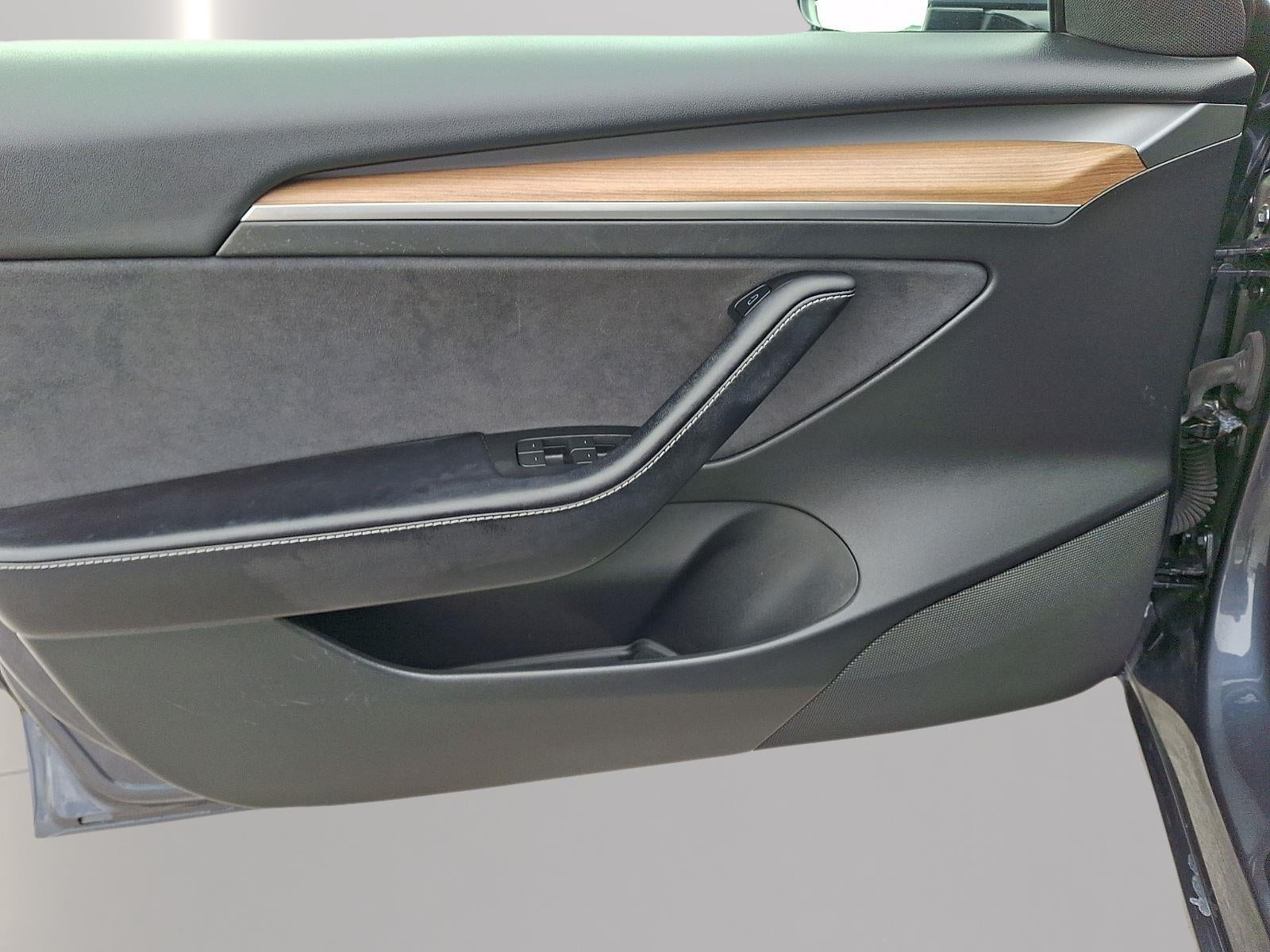 2023 Tesla Model 3 RWD