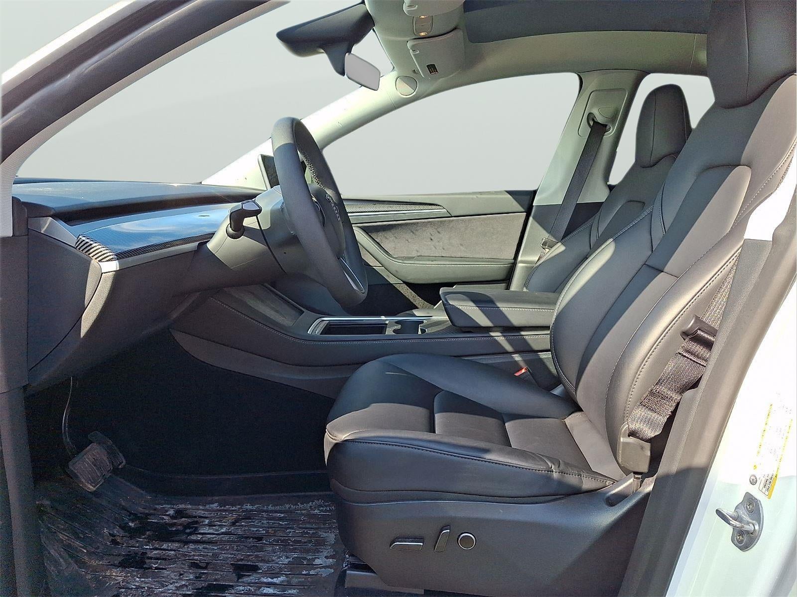 2024 Tesla Model Y Base