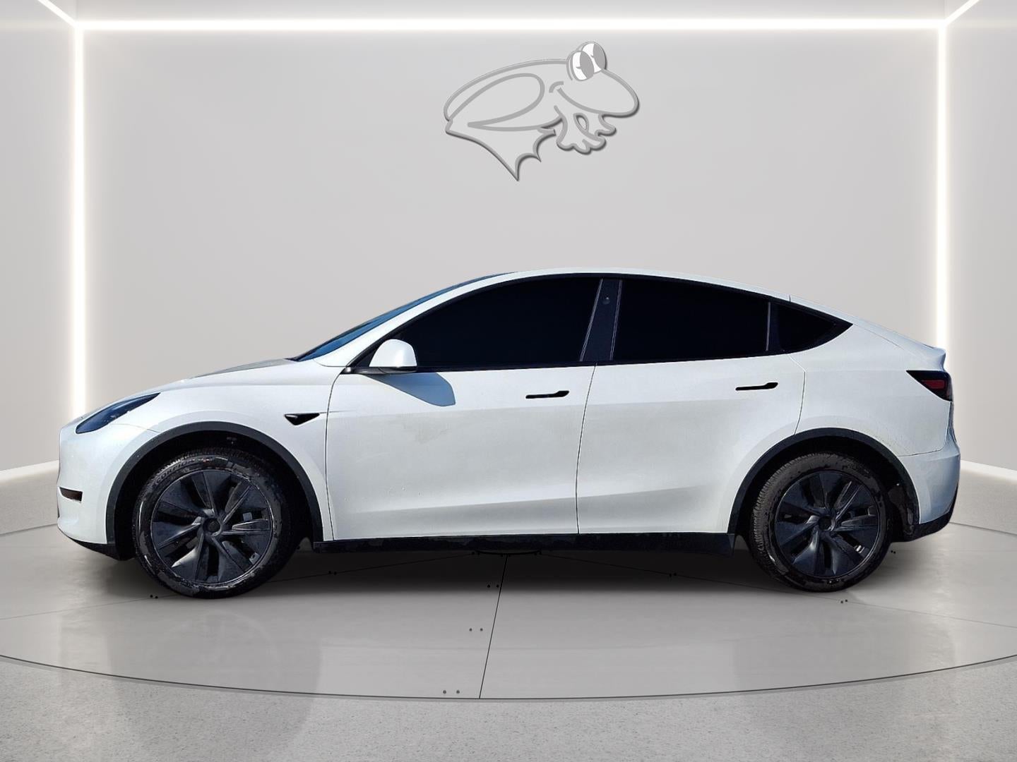 2024 Tesla Model Y Base