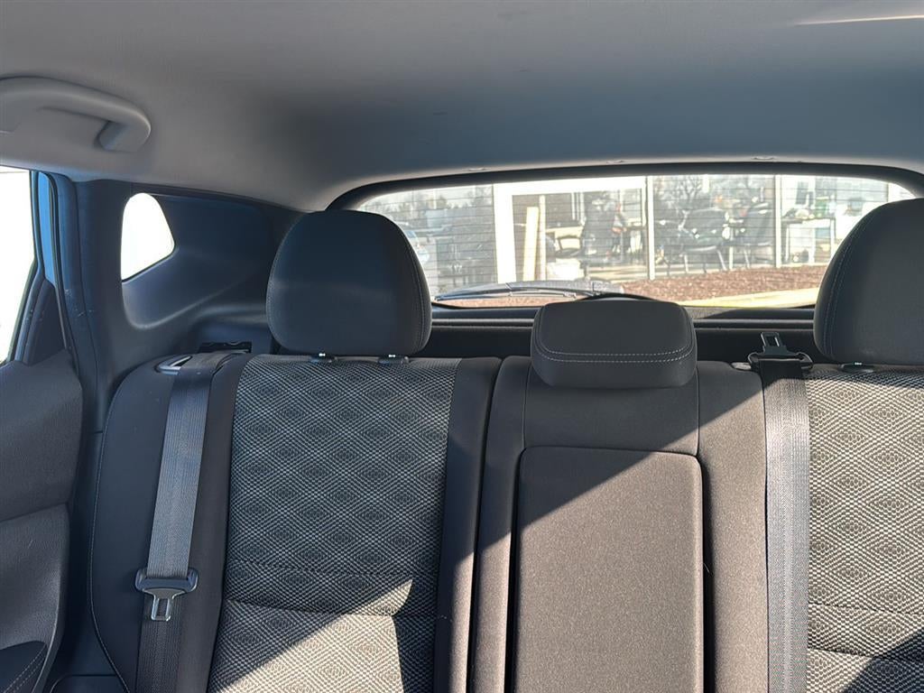 2017 Nissan Rogue Sport SV