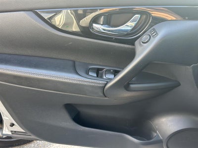 2017 Nissan Rogue Sport SV