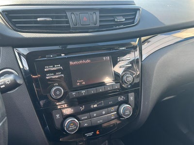 2017 Nissan Rogue Sport SV