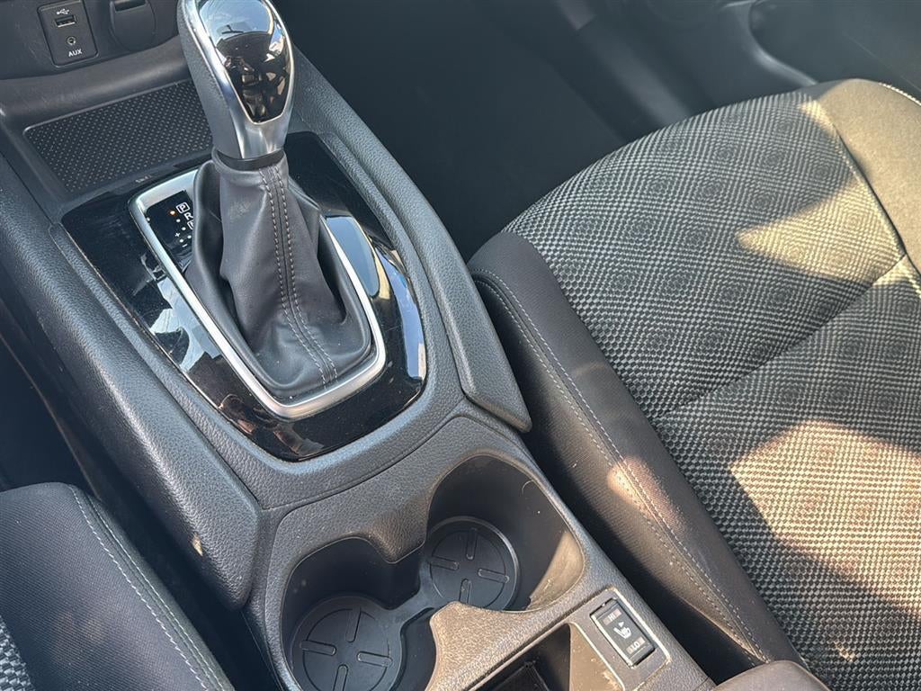 2017 Nissan Rogue Sport SV