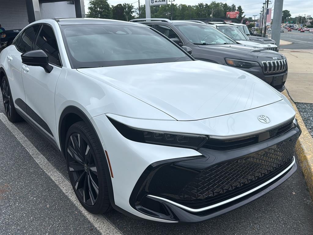 2026 Toyota Crown Platinum