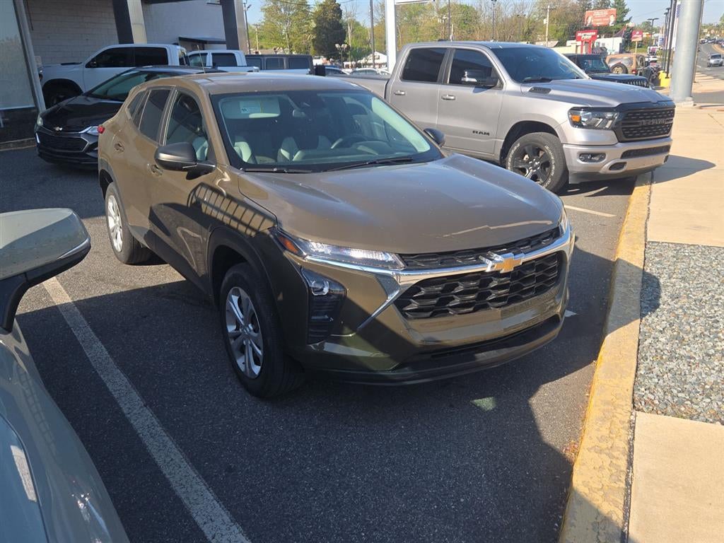 2024 Chevrolet Trax LS