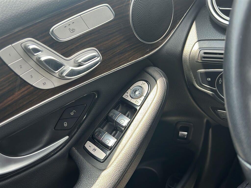 2020 Mercedes-Benz GLC GLC 300