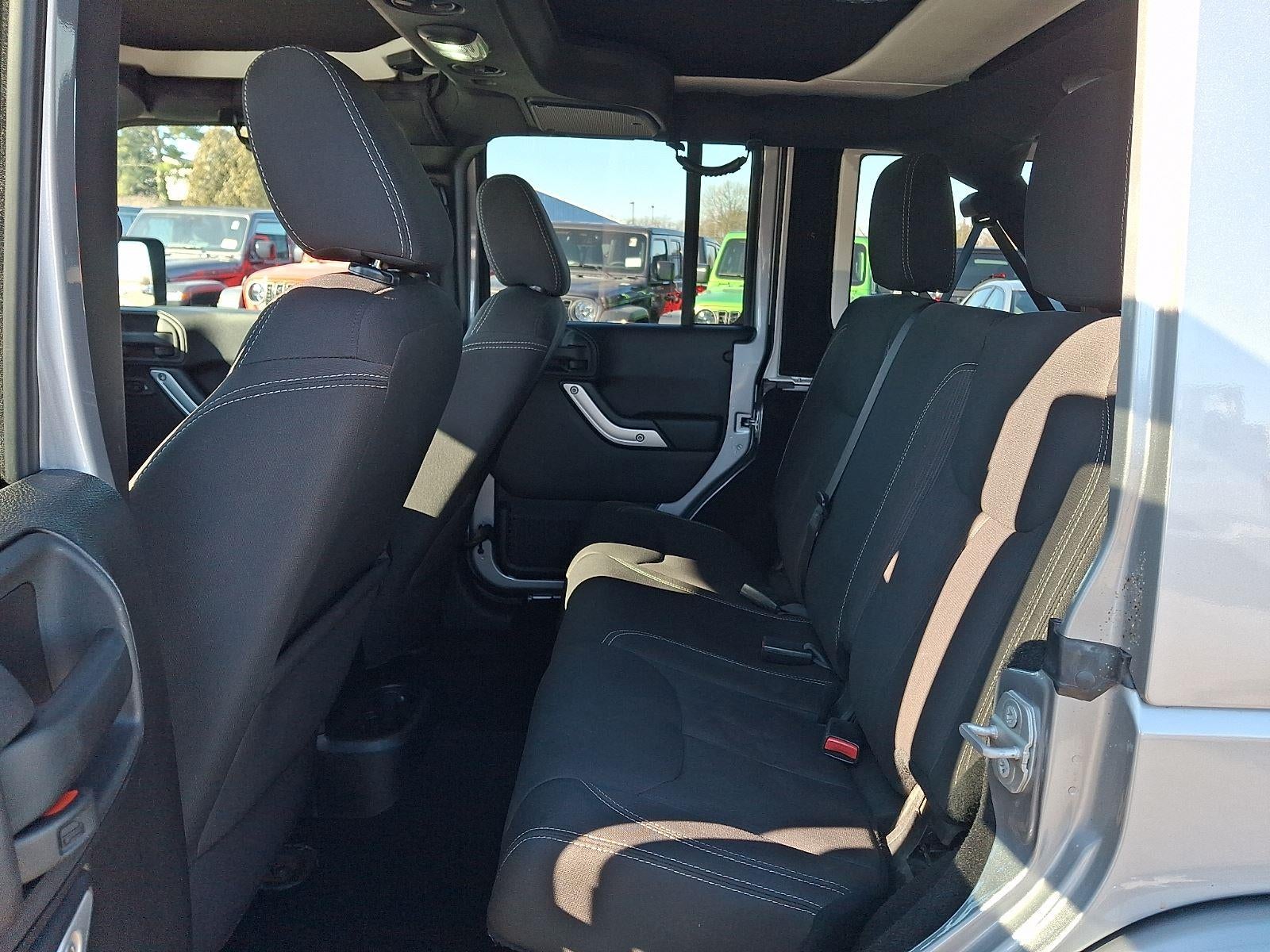 2016 Jeep Wrangler Unlimited Sahara