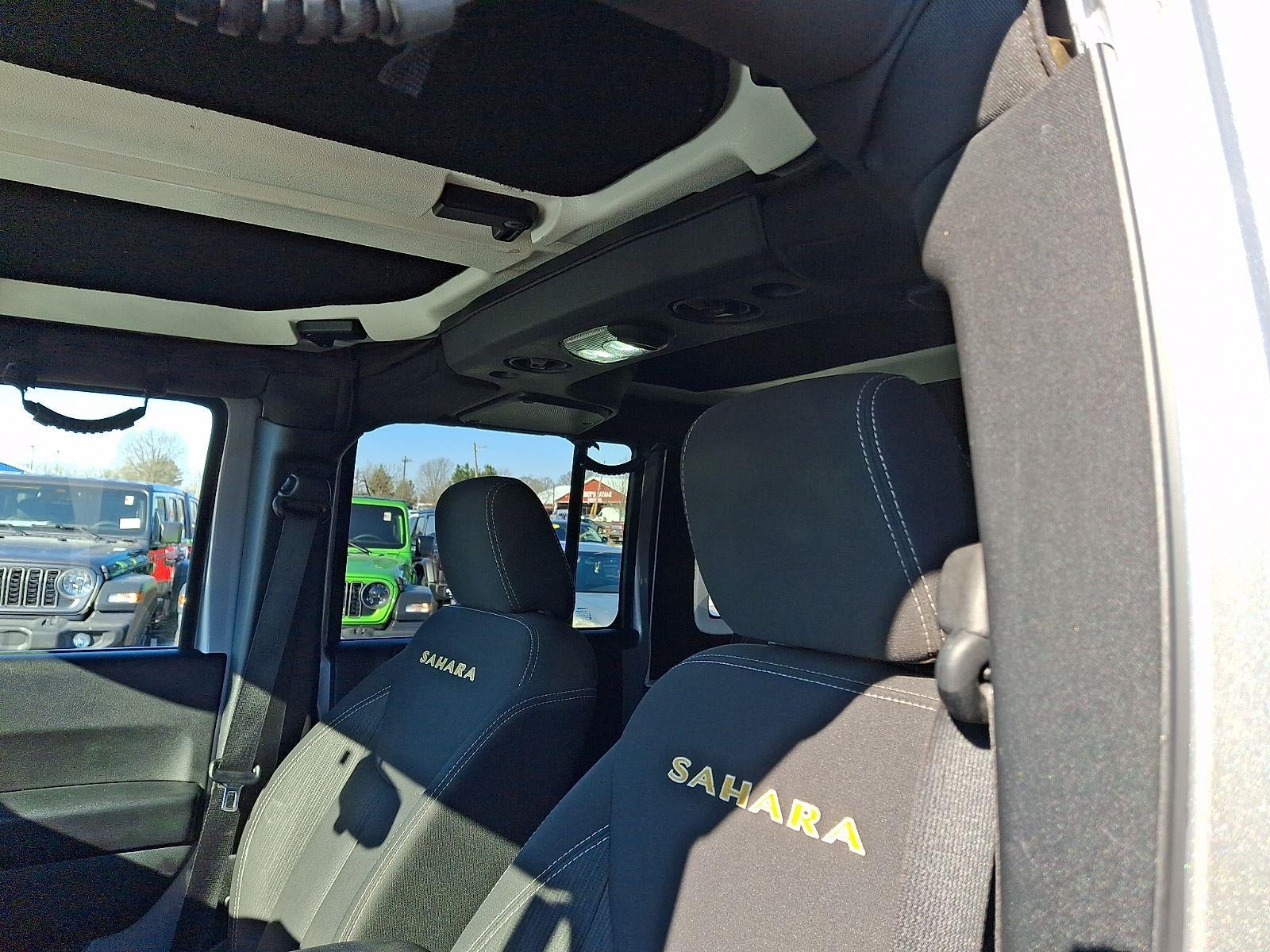 2016 Jeep Wrangler Unlimited Sahara