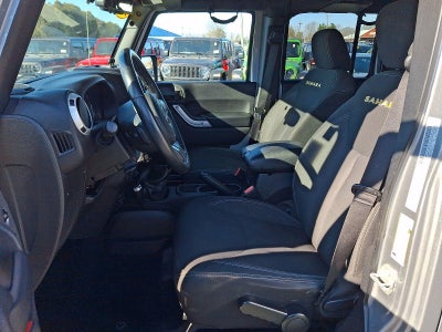 2016 Jeep Wrangler Unlimited Sahara