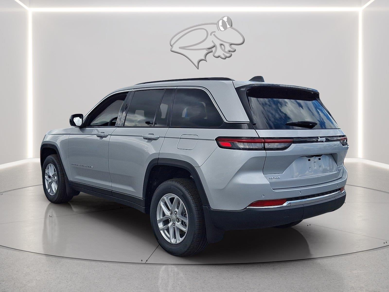 2026 Jeep Grand Cherokee Laredo X