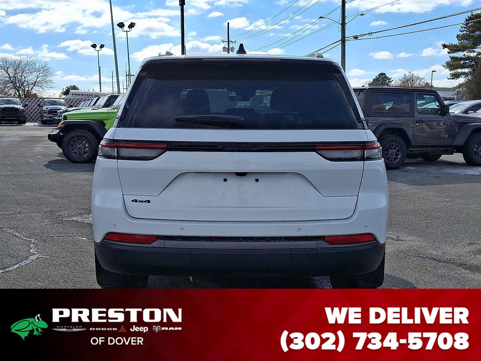 2026 Jeep Grand Cherokee Laredo Altitude