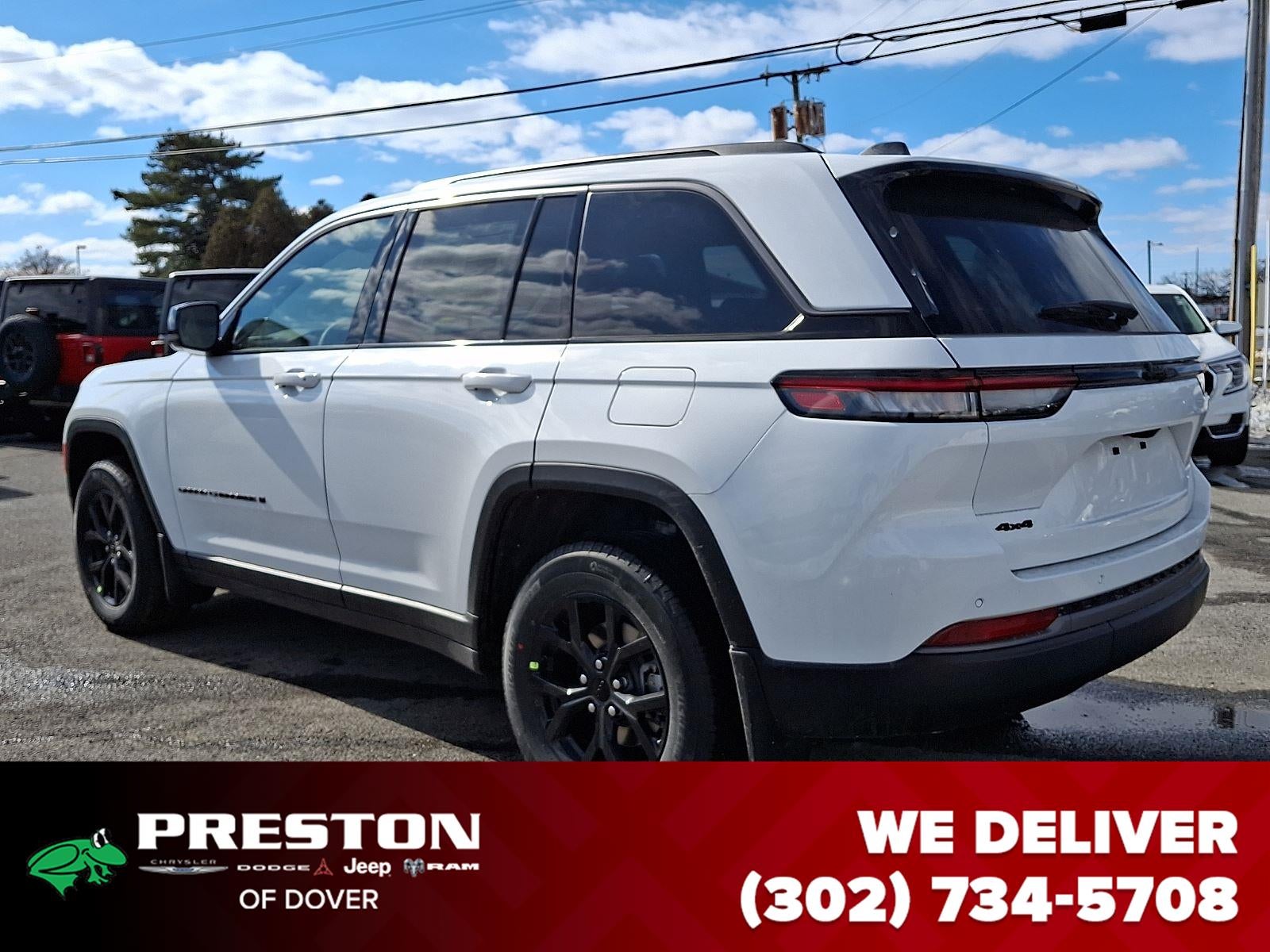 2026 Jeep Grand Cherokee Laredo Altitude