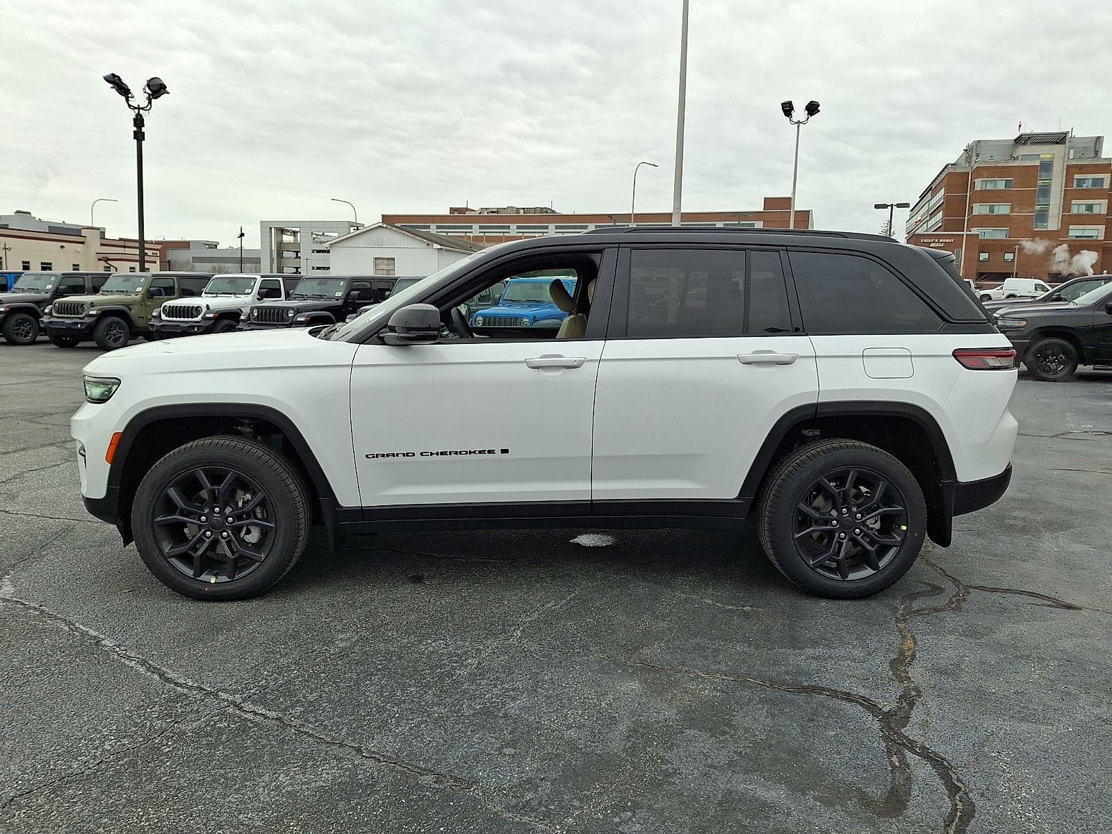 2025 Jeep Grand Cherokee Limited
