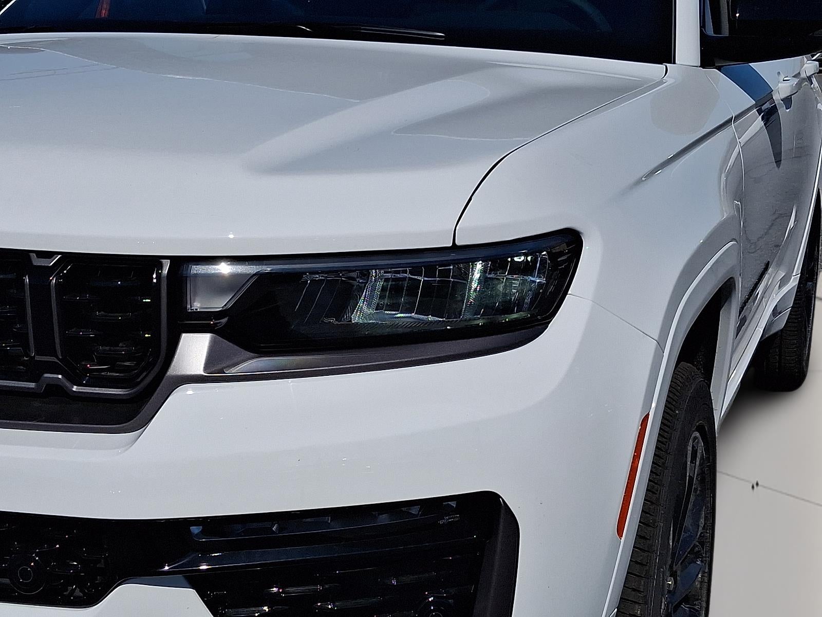 2026 Jeep Grand Cherokee Limited Reserve