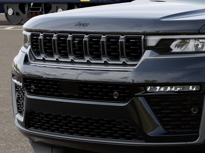 2026 Jeep CHEROKEE GRAND CHEROKEE SUMMIT 4X4