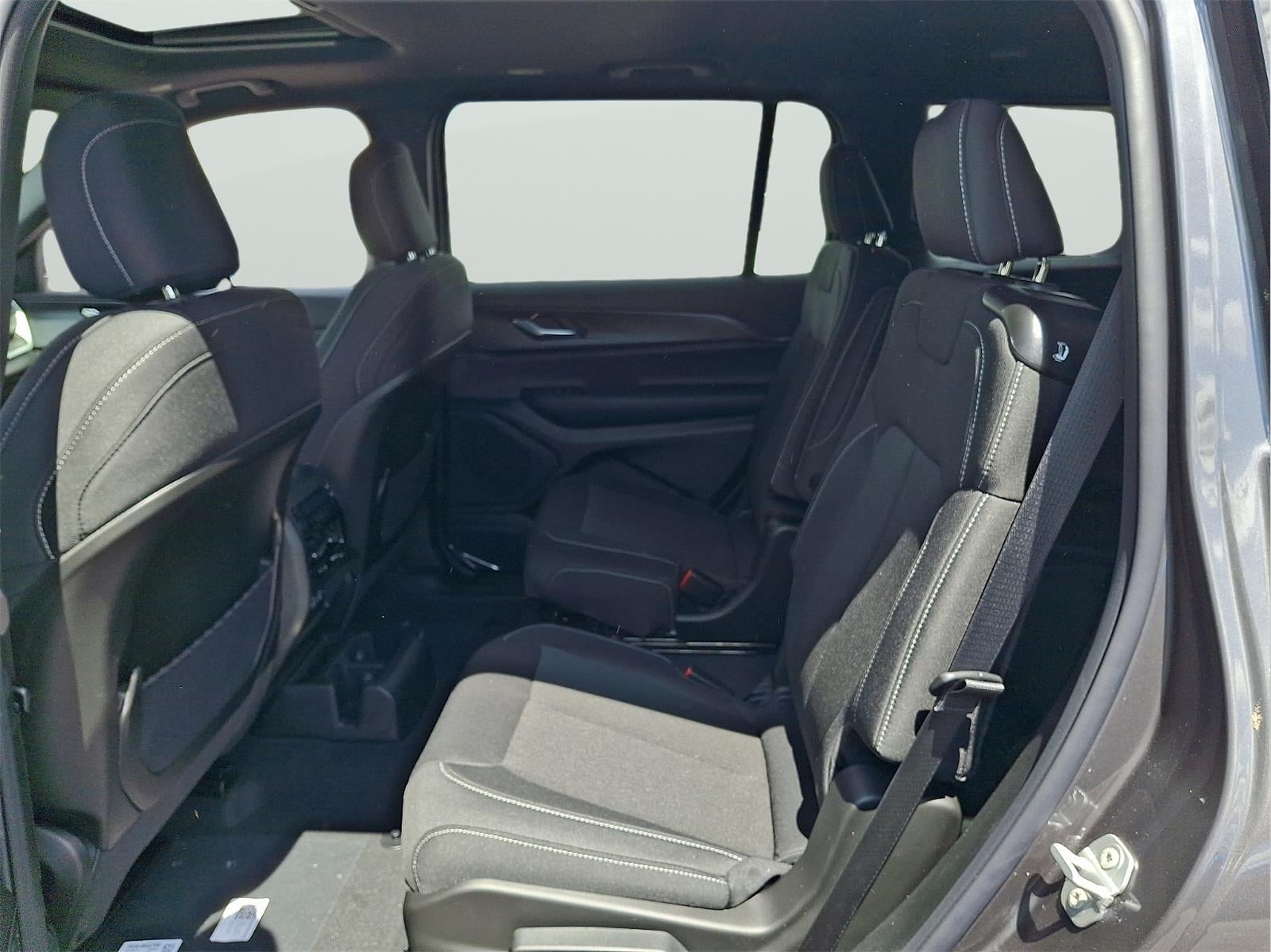 2026 Jeep Grand Cherokee L Laredo X