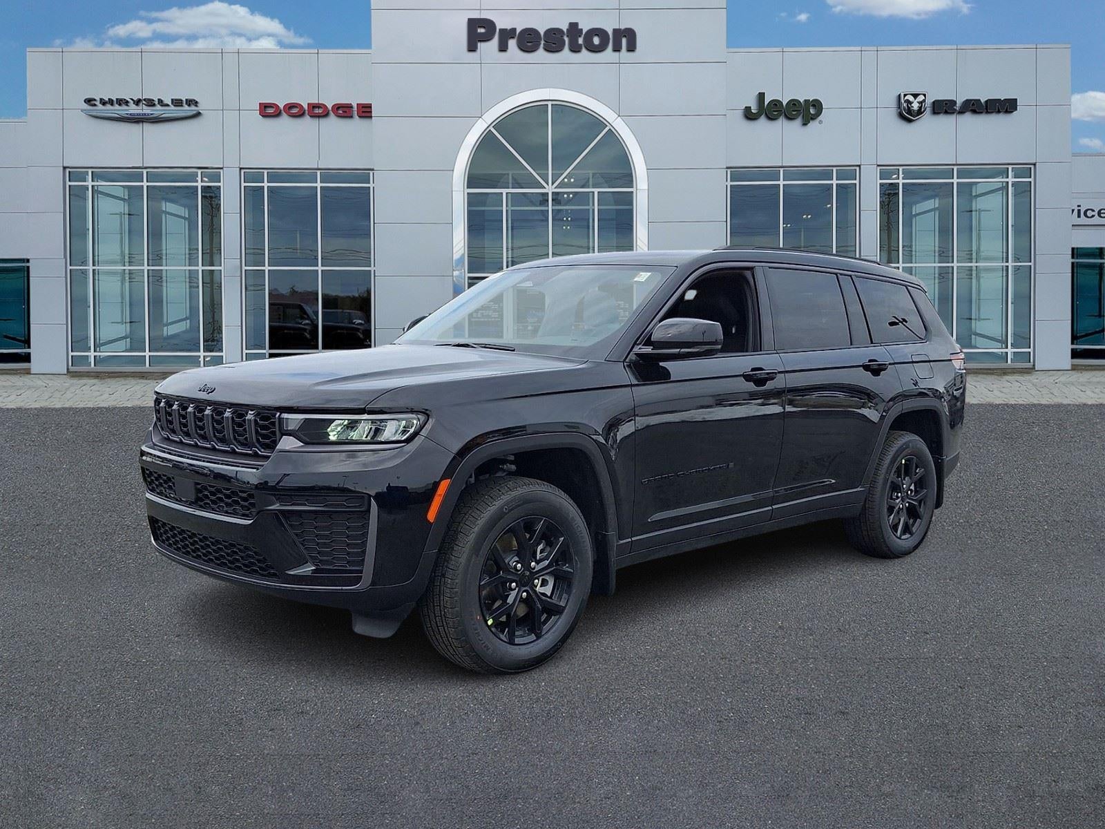 2026 Jeep Grand Cherokee L Laredo Altitude