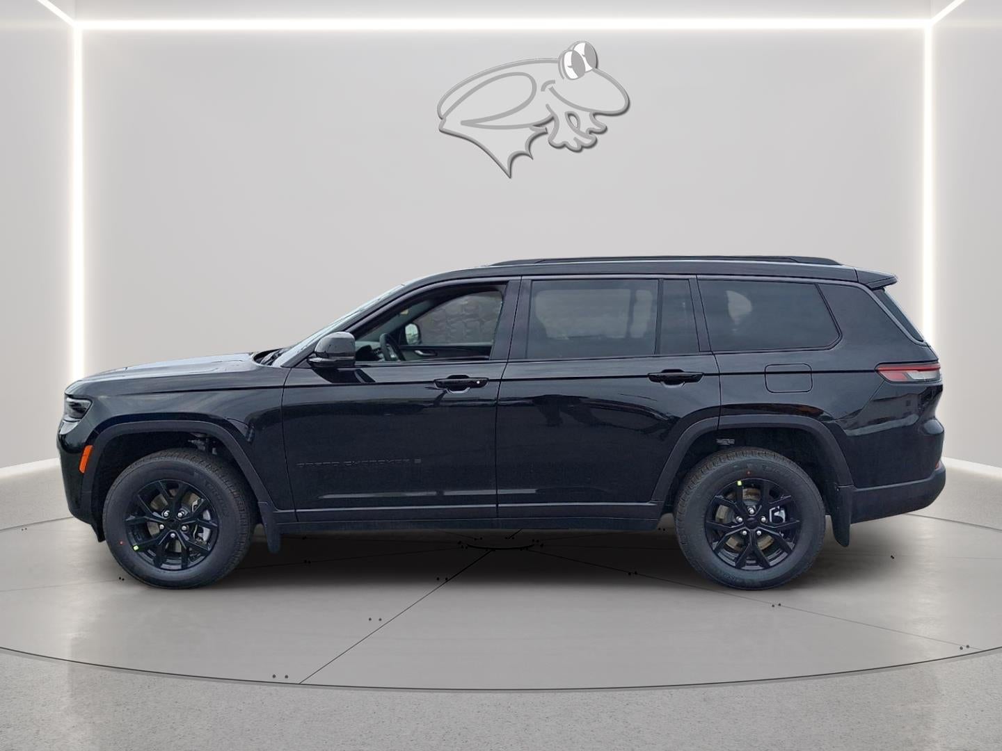 2026 Jeep Grand Cherokee L Laredo Altitude