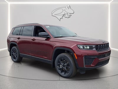 2026 Jeep Grand Cherokee L Laredo Altitude