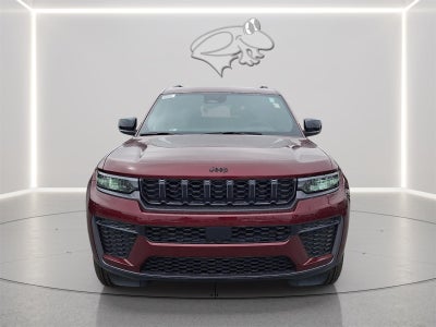 2026 Jeep Grand Cherokee L Laredo Altitude