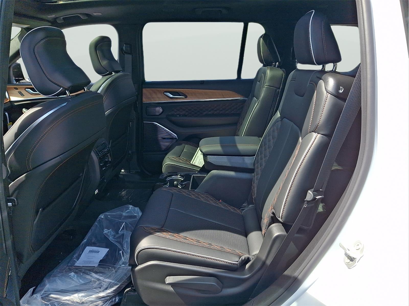 2026 Jeep Grand Cherokee L Summit