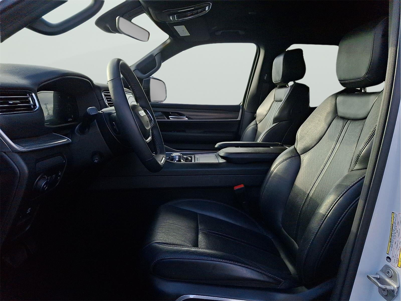 2023 Jeep Wagoneer L Series III