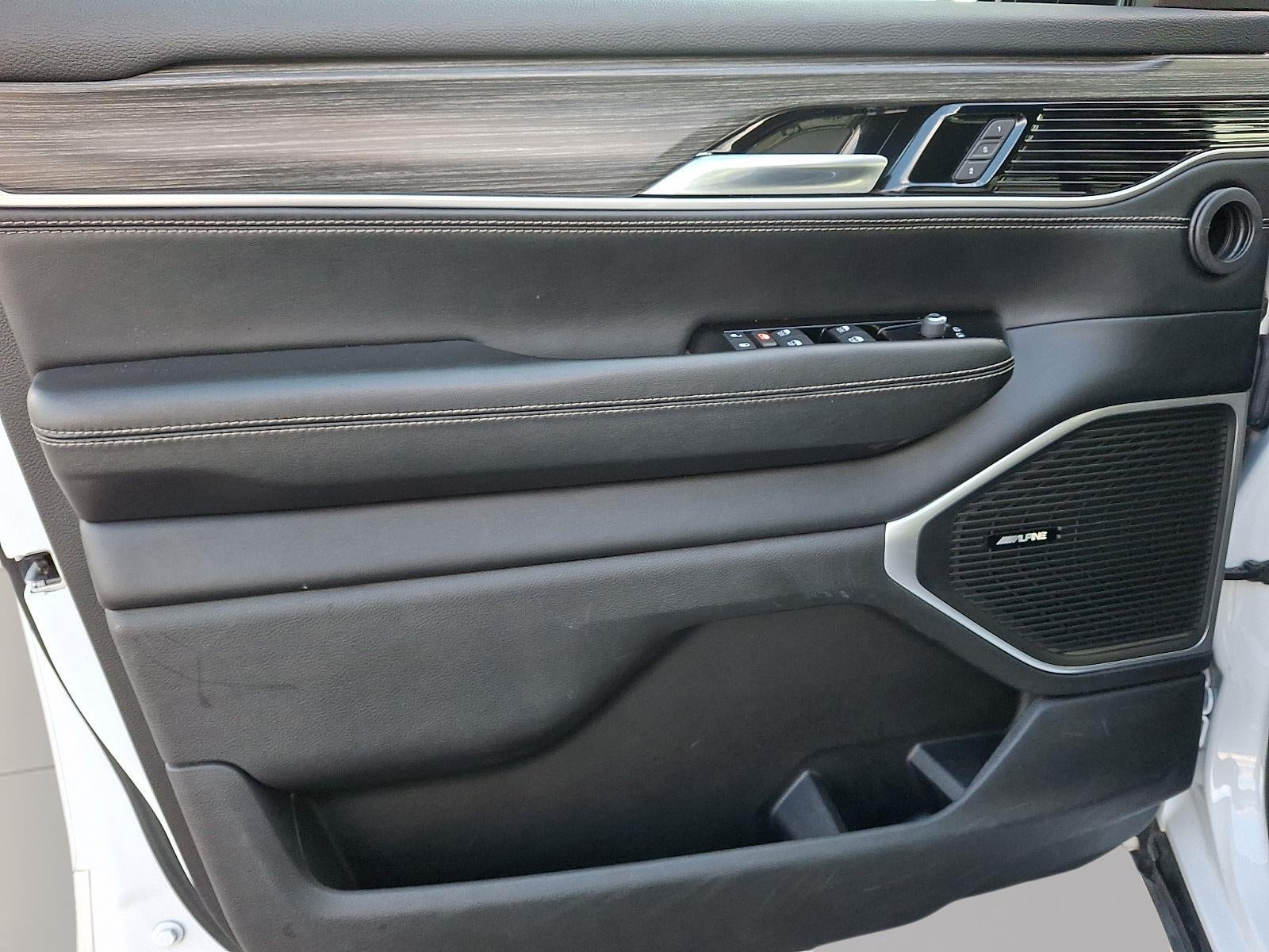 2023 Jeep Wagoneer L Series III