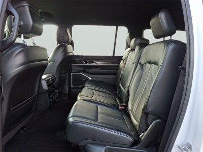 2023 Jeep Wagoneer L Series III