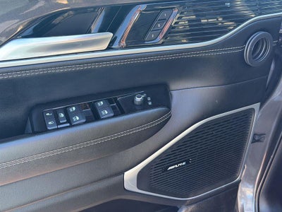 2023 Jeep Wagoneer BASE