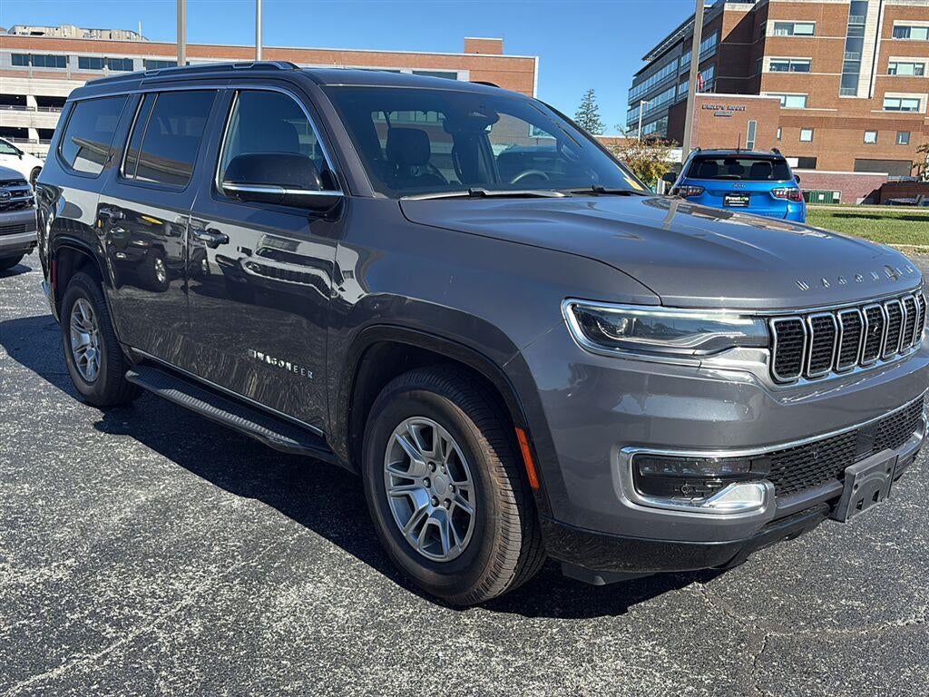 2023 Jeep Wagoneer BASE