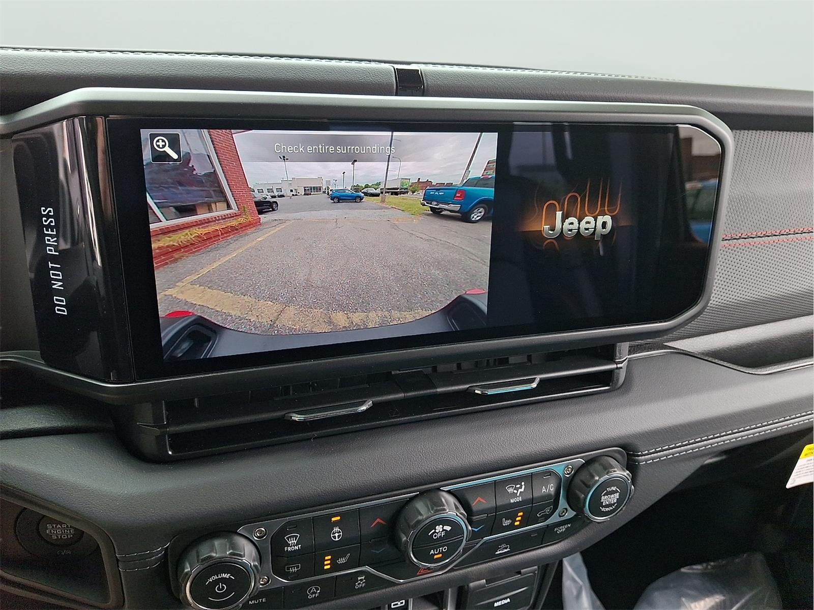 2026 Jeep Gladiator Shadow Ops