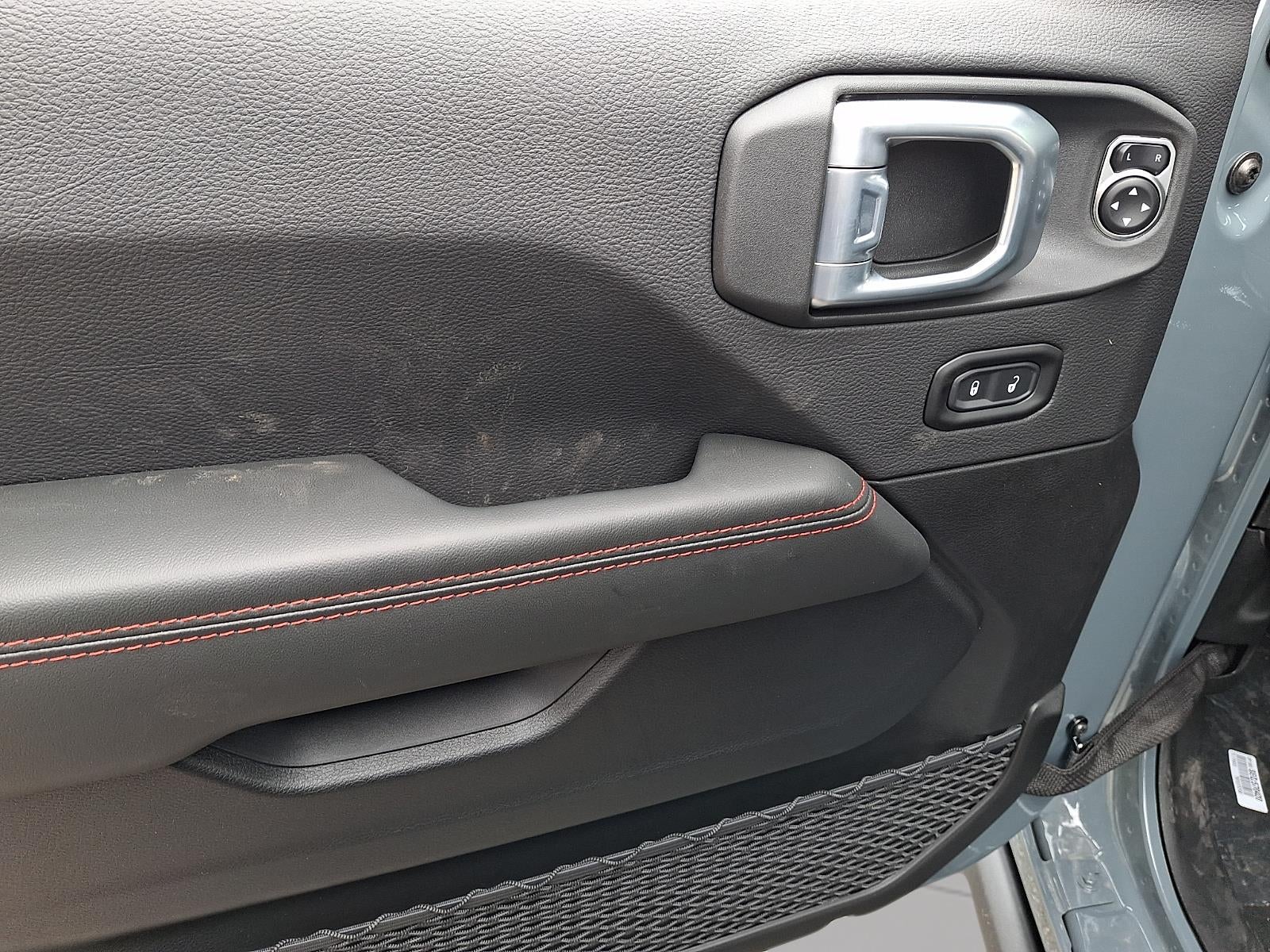 2026 Jeep Gladiator Shadow Ops