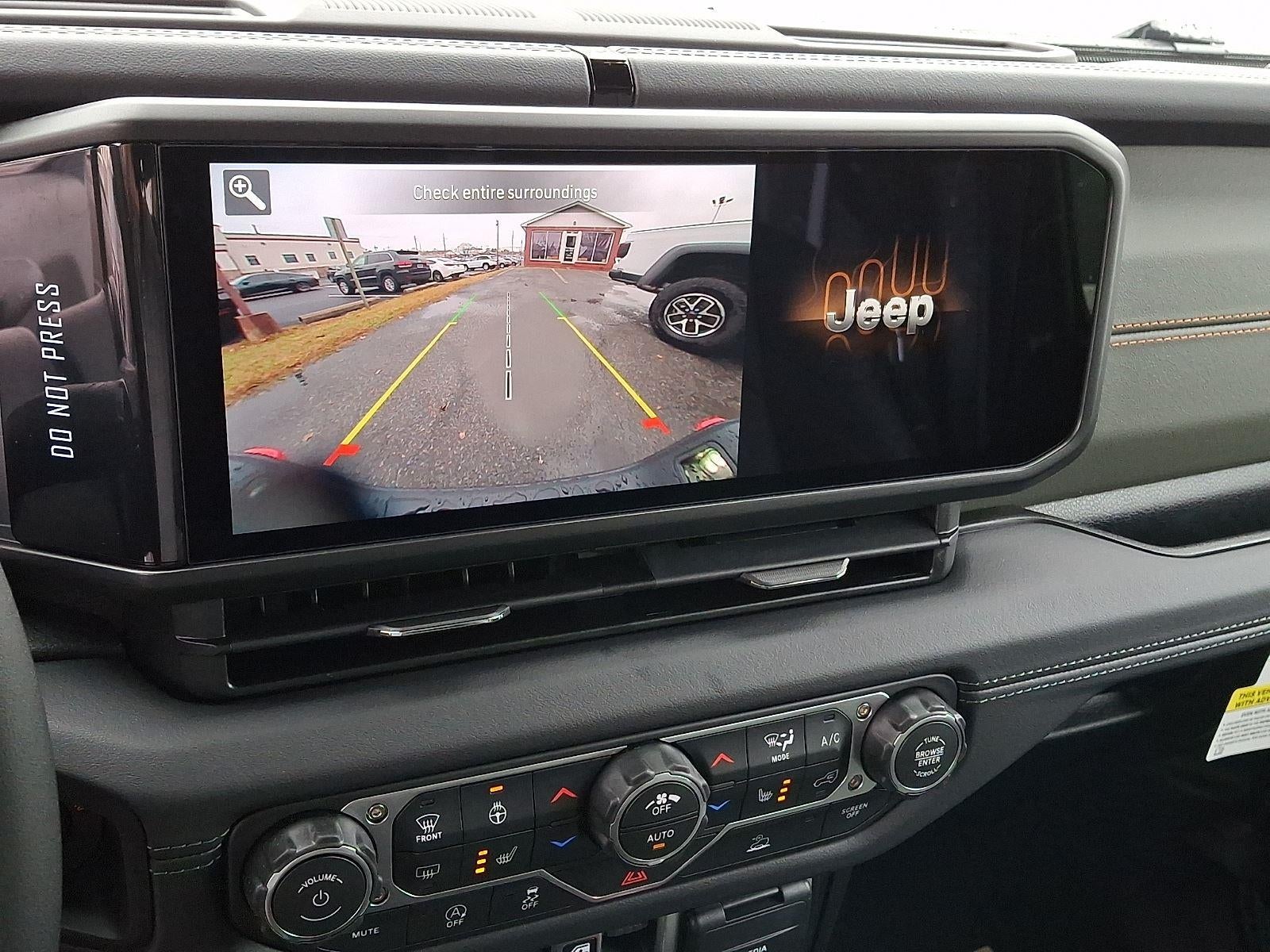 2026 Jeep Gladiator Mojave 4x4