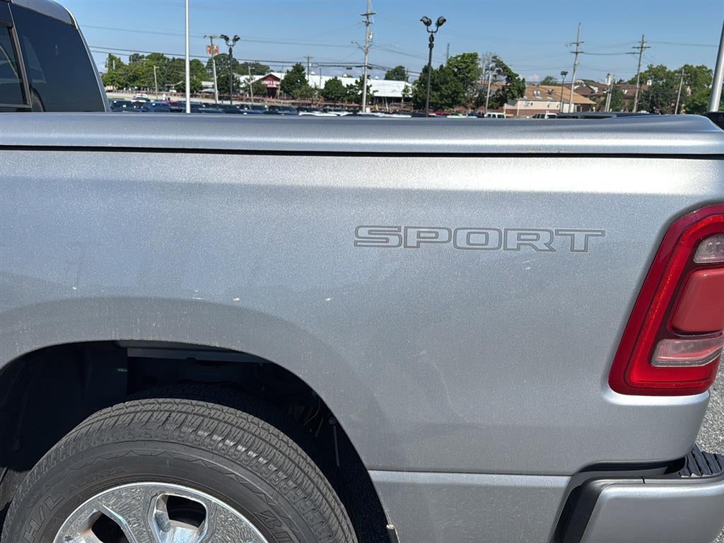2020 RAM RAM 1500 Big Horn Crew Cab 4x4 6'4' Box