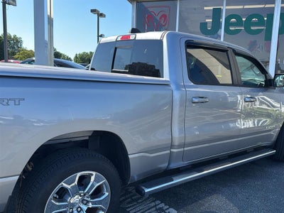 2020 RAM RAM 1500 Big Horn Crew Cab 4x4 6'4' Box