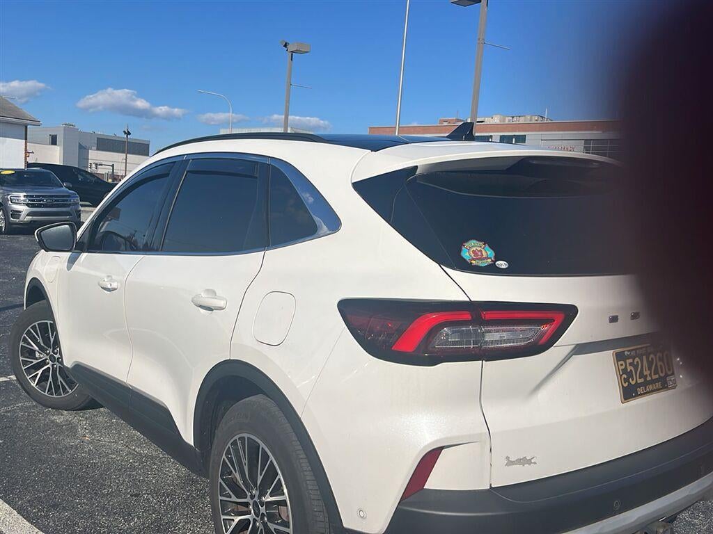 2023 Ford Escape Plug-In Hybrid Base