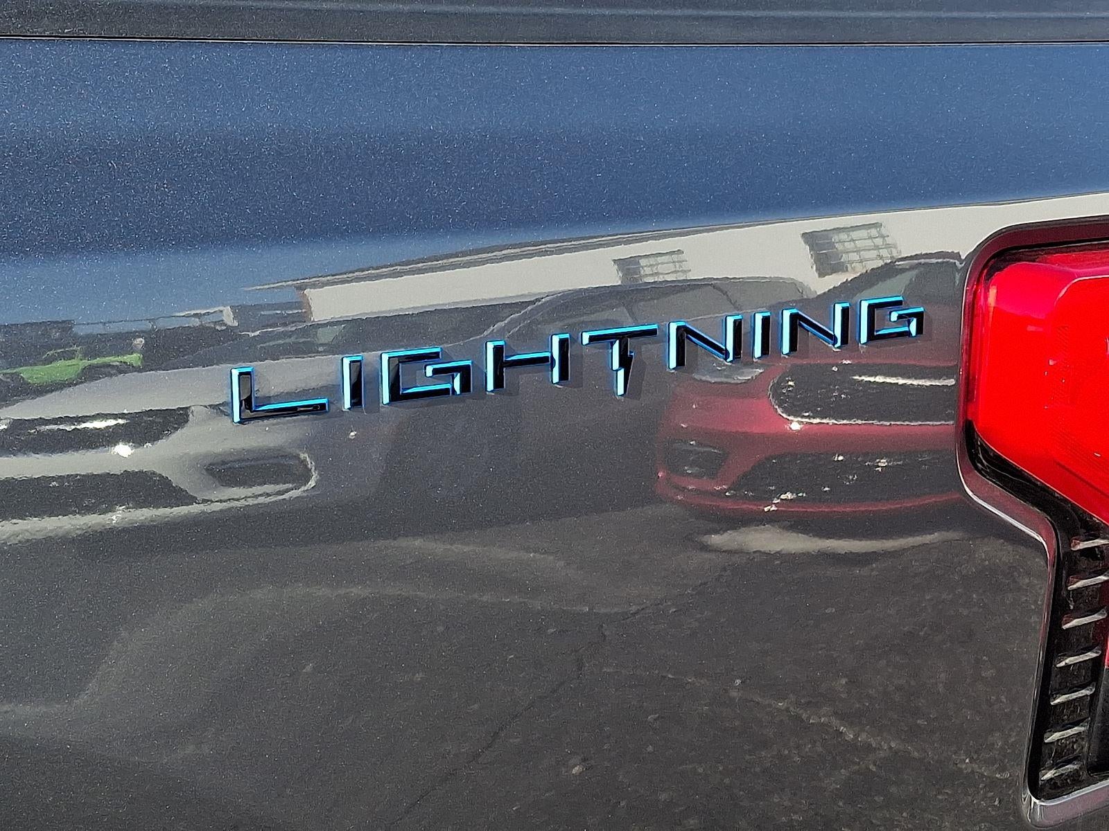 2023 Ford F-150 Lightning XLT