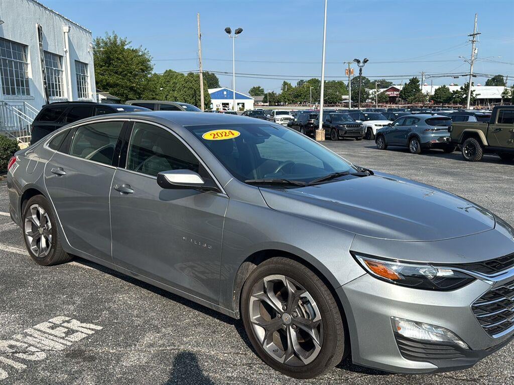 2024 Chevrolet Malibu LT