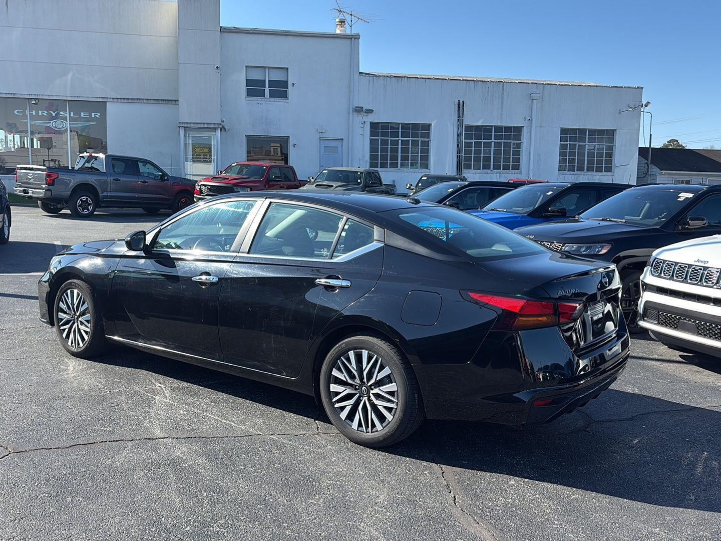 2023 Nissan Altima 2.5 SV