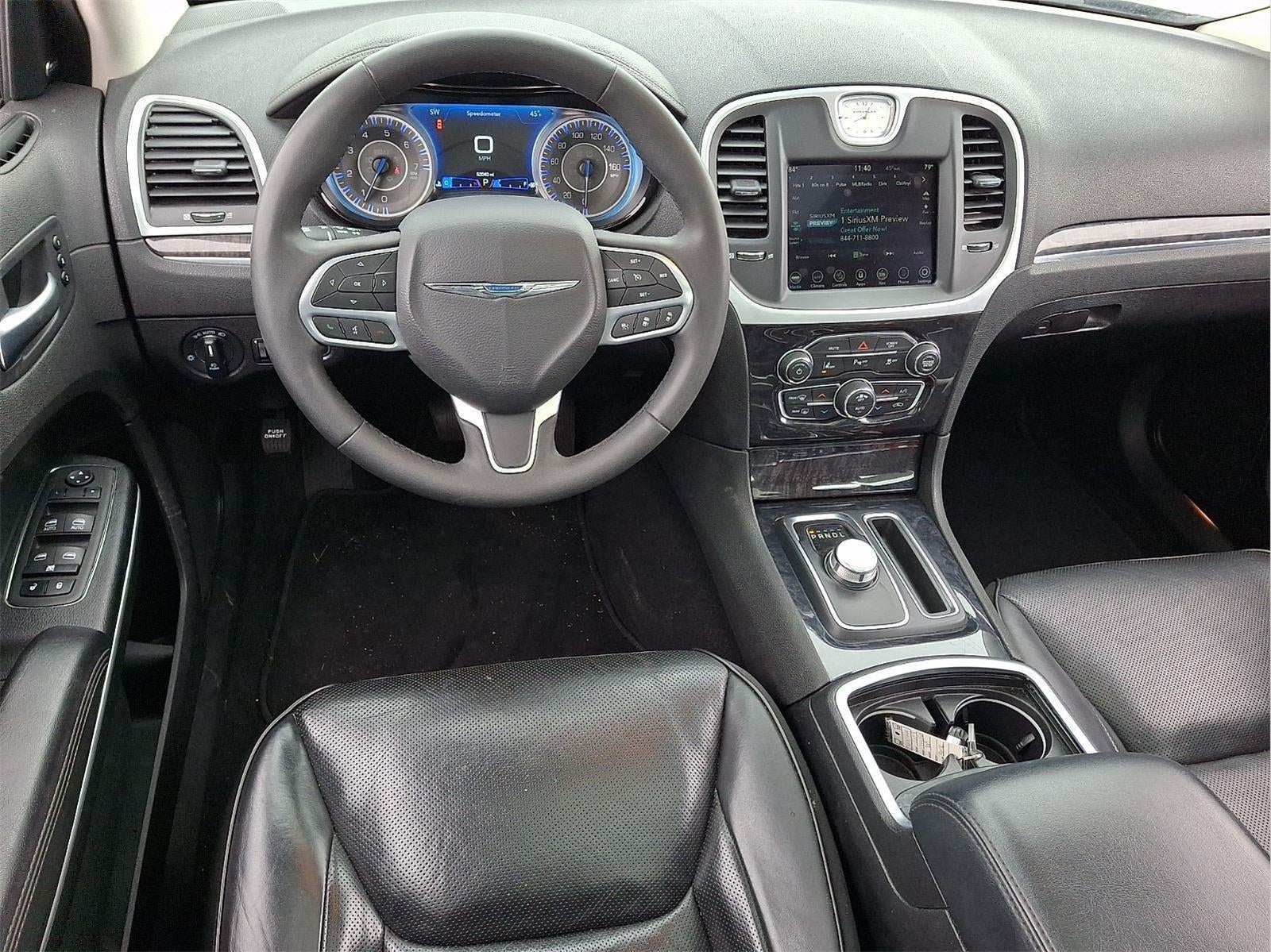 2023 Chrysler 300 300 Touring L