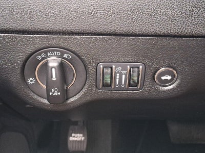 2023 Chrysler 300 300 Touring L