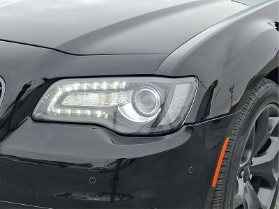 2023 Chrysler 300 300 Touring L