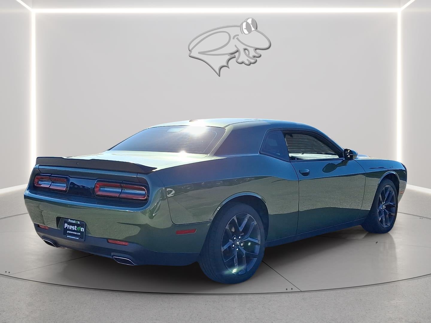 2021 Dodge Challenger SXT