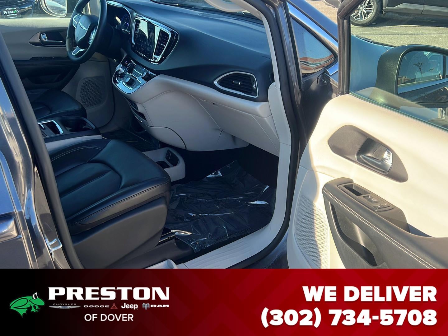 2023 Chrysler Pacifica Touring L