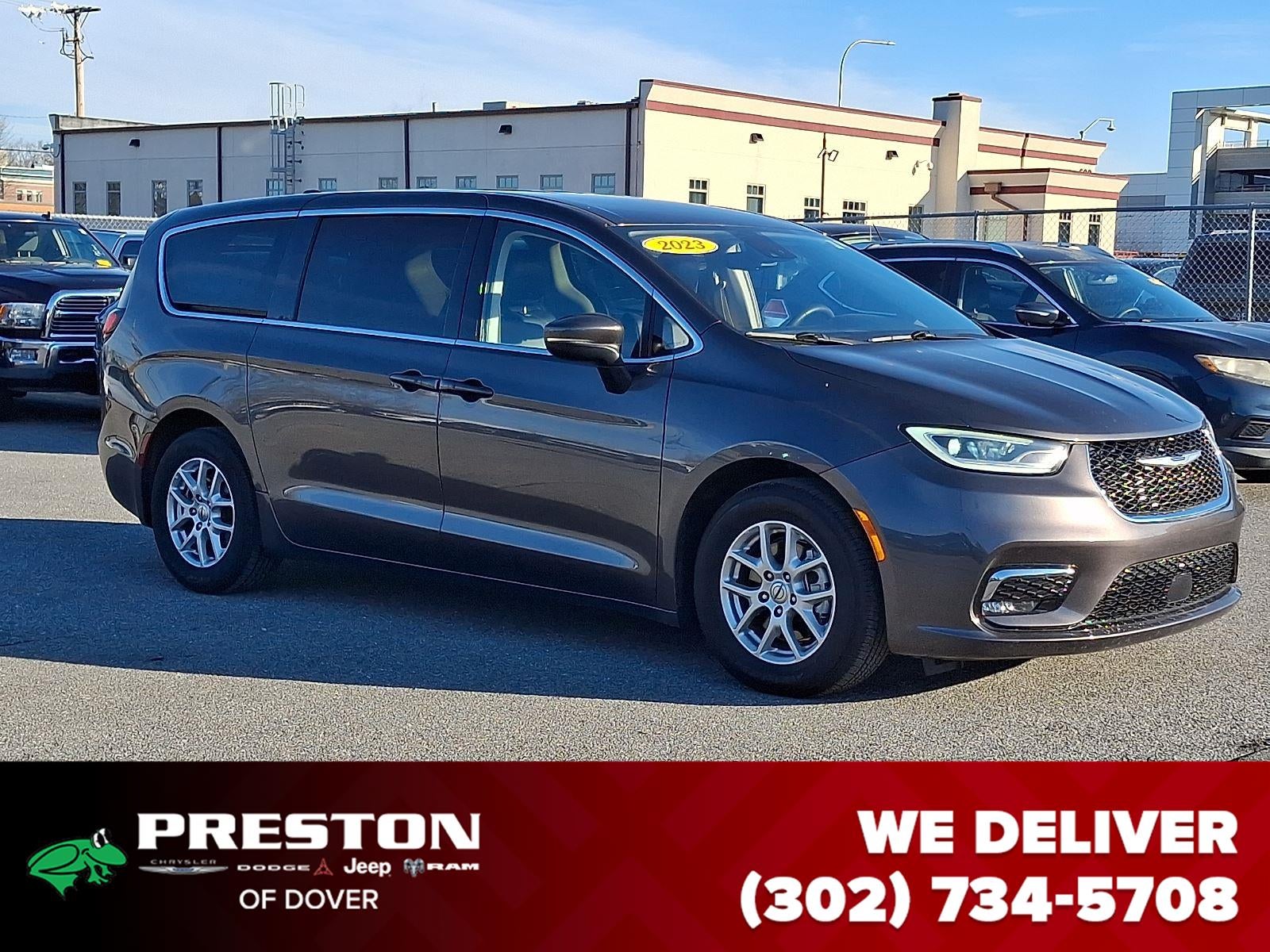 2023 Chrysler Pacifica Touring L