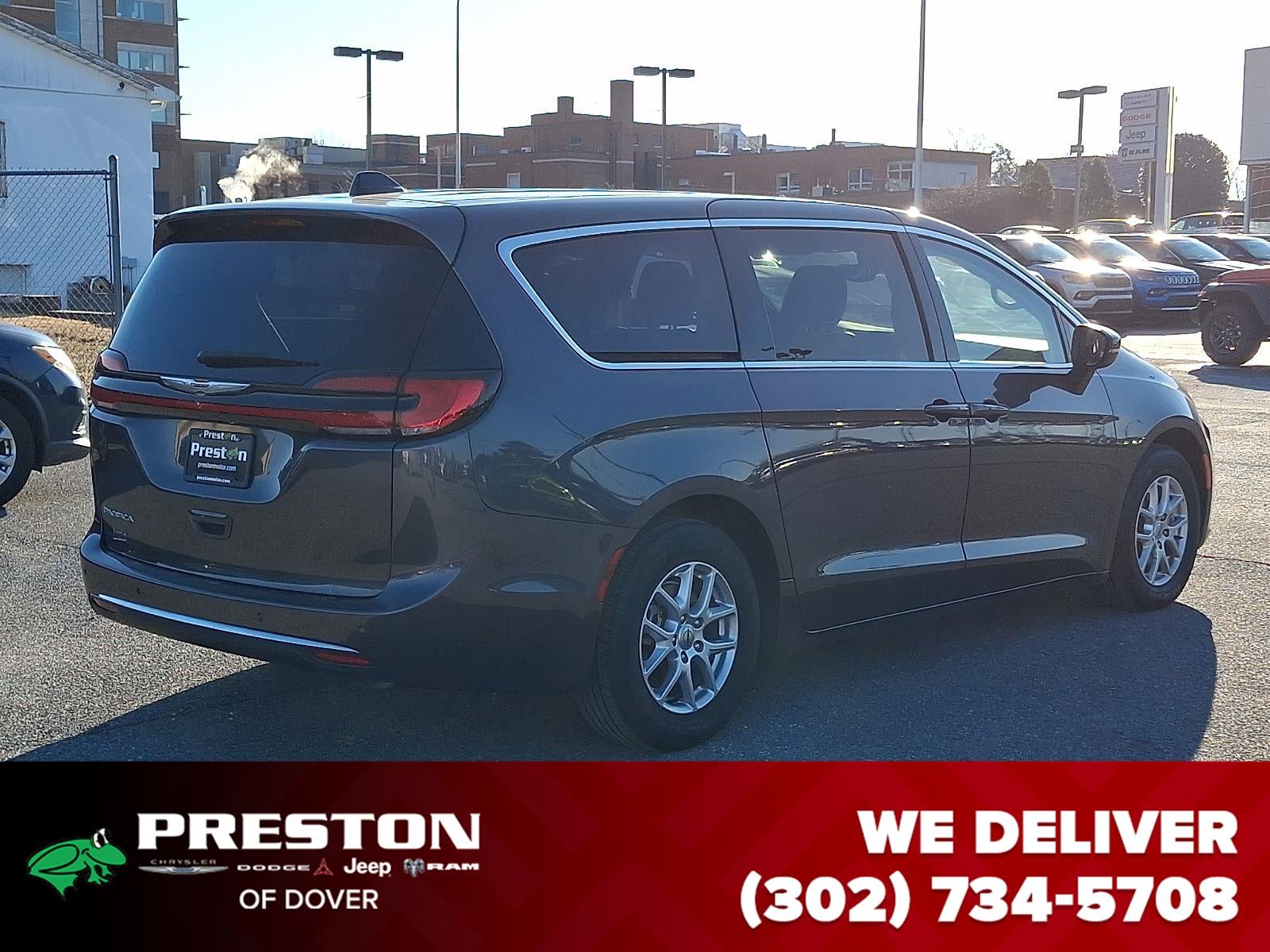 2023 Chrysler Pacifica Touring L